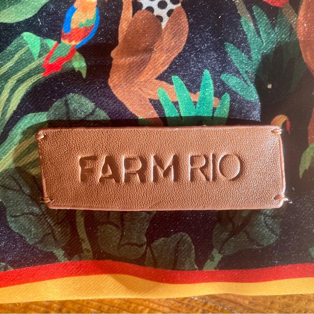 NEW RARE FARM Rio Beleza Tropical Scarf Mini Bag Jungle Print Wood Leaf Handle - Picture 9 of 16